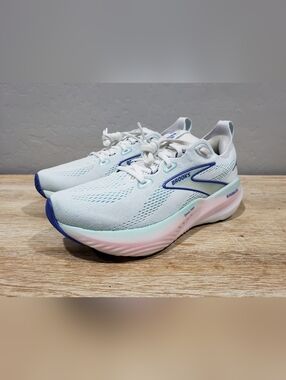 BROOKS Women's Glycerin GTS 22 DNA Tuned Running Shoes (9M) White/Limpet Shell